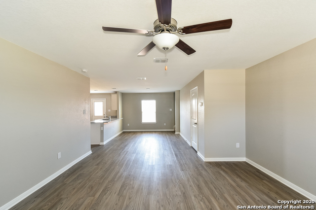 Image 4 of 17 For 3223 Begonia Bend