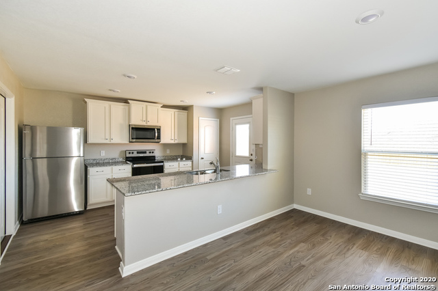 Image 7 of 17 For 3223 Begonia Bend