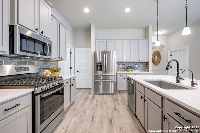 Image 17 of 37 For 8942 Whimsey Ridge