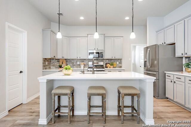 Image 21 of 37 For 8942 Whimsey Ridge