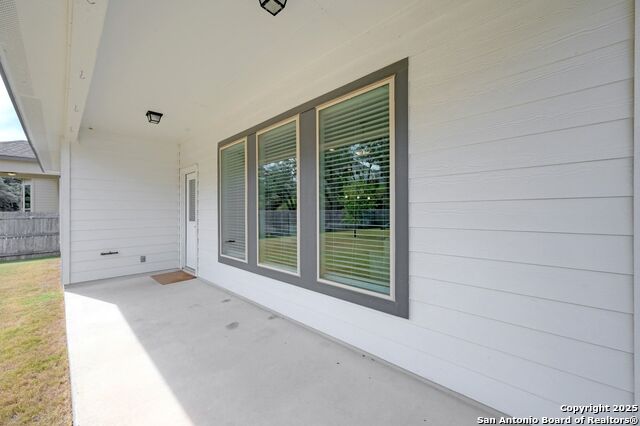 Image 34 of 37 For 8942 Whimsey Ridge