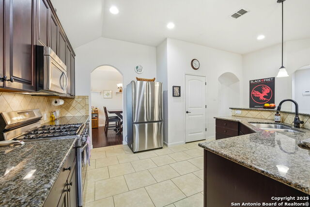 Image 16 of 49 For 2820 Mineral Springs