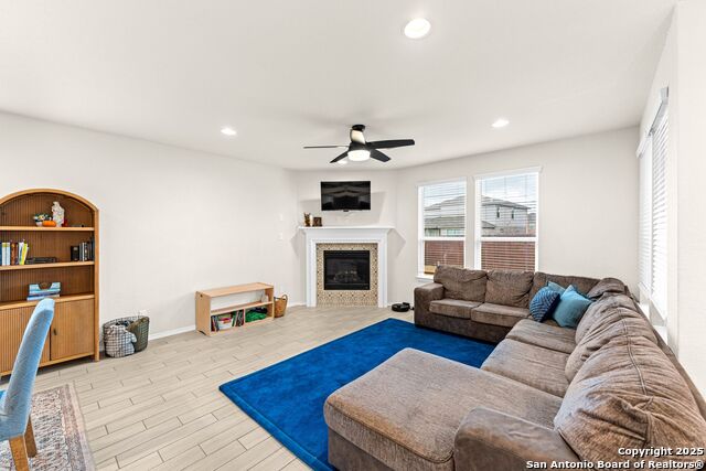 Image 9 of 35 For 314 Aberdeen