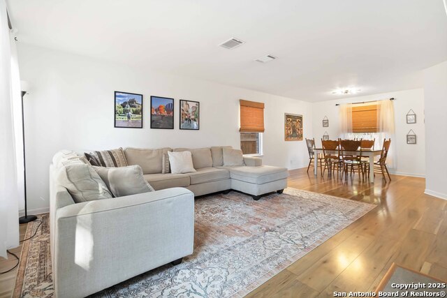 Image 3 of 34 For 9435 Fairpoint