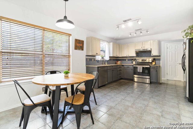 Image 9 of 34 For 9435 Fairpoint