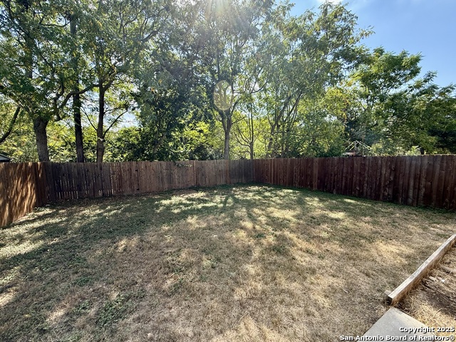 Image 18 of 19 For 9914 Kent