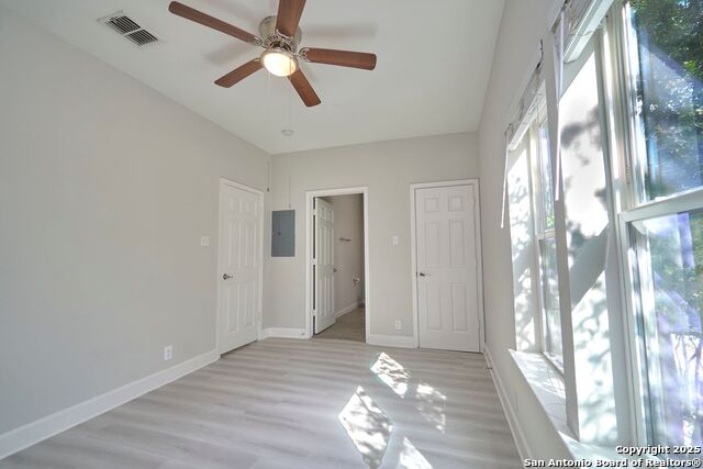 Image 12 of 20 For 503 Kings Hwy  204