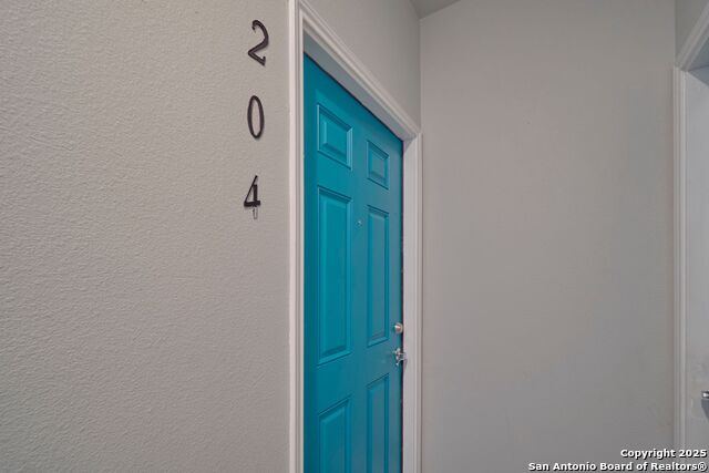 Image 18 of 20 For 503 Kings Hwy  204