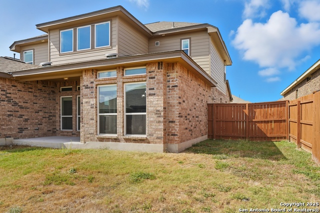 Listing photo id 51 for 5014 Thymus  