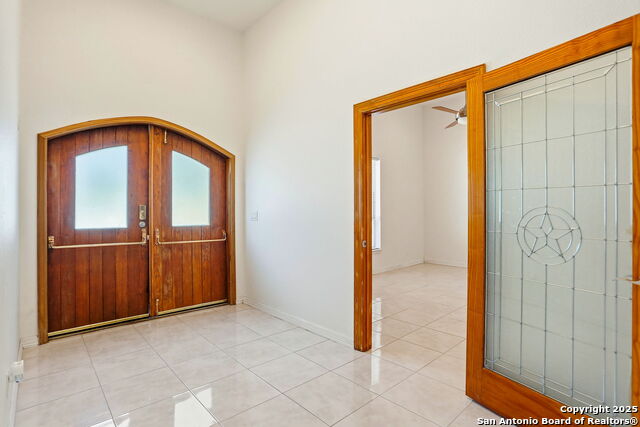 Image 3 of 30 For 7502 Bluemist Mountain Rd