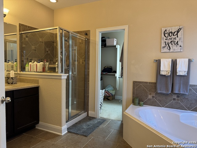 Image 19 of 35 For 517 Whittmen