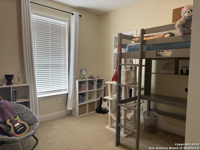 Image 29 of 35 For 517 Whittmen