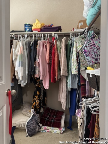 Image 31 of 35 For 517 Whittmen