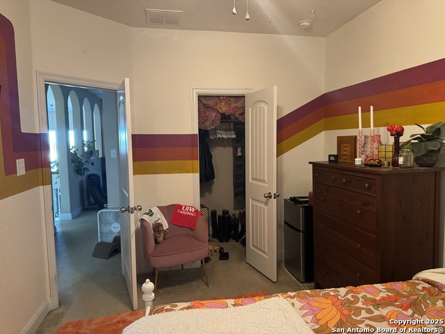 Image 33 of 35 For 517 Whittmen