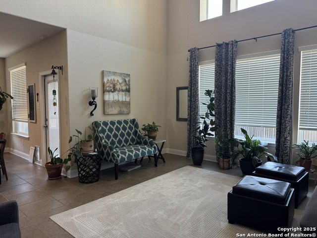 Image 9 of 35 For 517 Whittmen