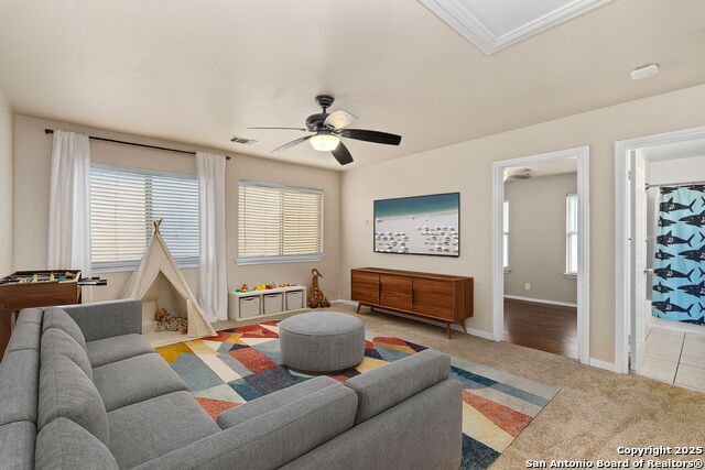 Image 17 of 31 For 13851 Griffin Ridge