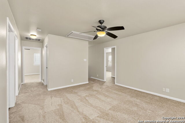 Image 18 of 31 For 13851 Griffin Ridge