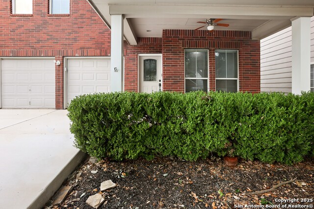 Image 4 of 31 For 13851 Griffin Ridge