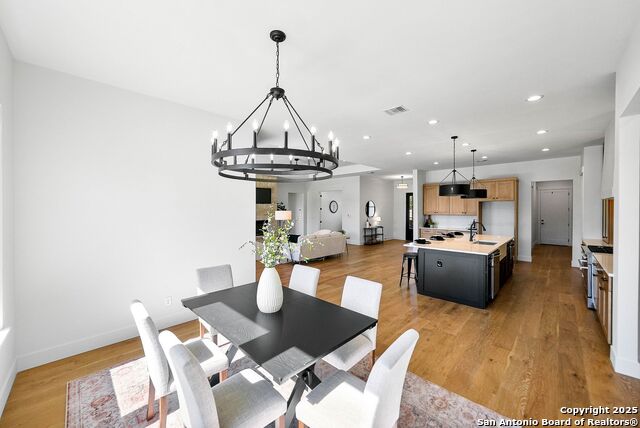 Image 16 of 51 For 414 Rio Azul Dr