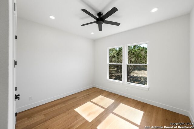 Image 40 of 51 For 414 Rio Azul Dr