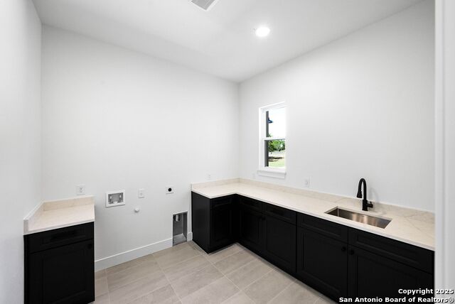 Image 44 of 51 For 414 Rio Azul Dr