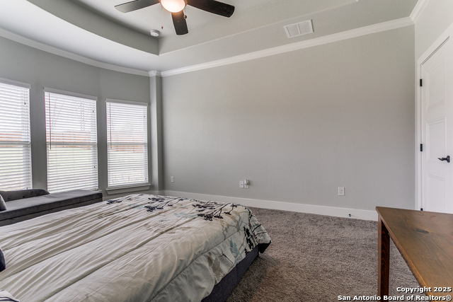 Listing photo id 14 for 4614 Winter Cherry