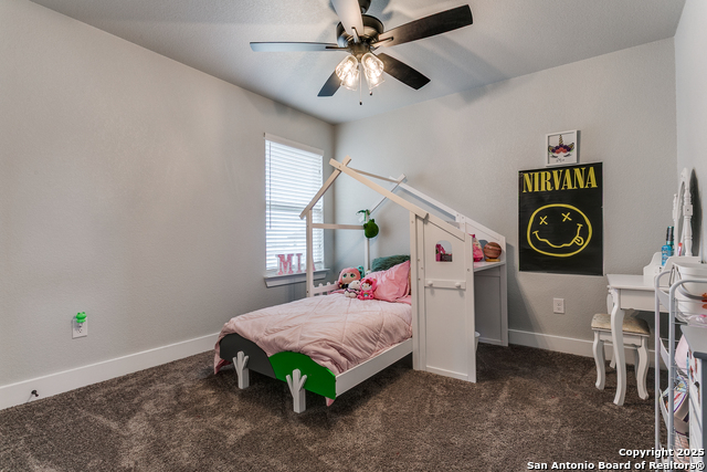 Listing photo id 25 for 4614 Winter Cherry