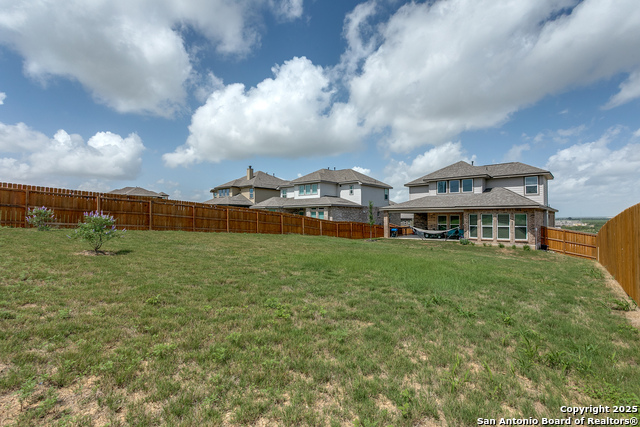 Listing photo id 27 for 4614 Winter Cherry