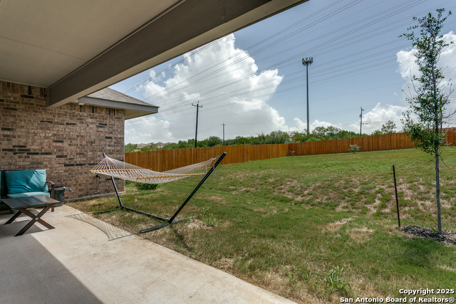 Listing photo id 28 for 4614 Winter Cherry