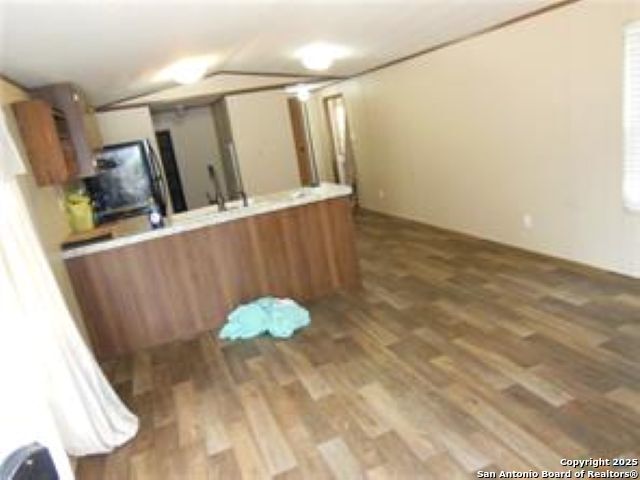 Image 2 of 2 For 127 Quail Run