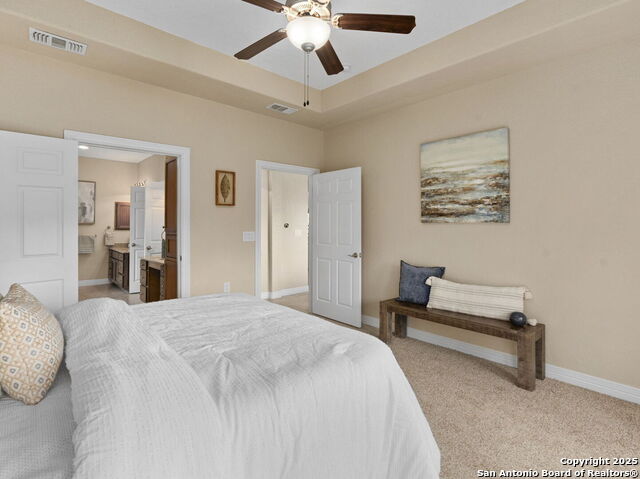 Listing photo id 18 for 15809 Fair Ln