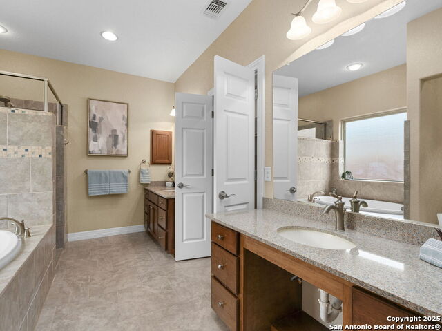 Listing photo id 19 for 15809 Fair Ln