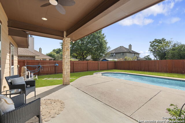 Listing photo id 29 for 15809 Fair Ln