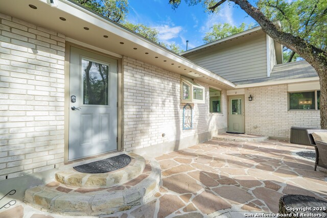 Image 32 of 41 For 87 Roundup Dr