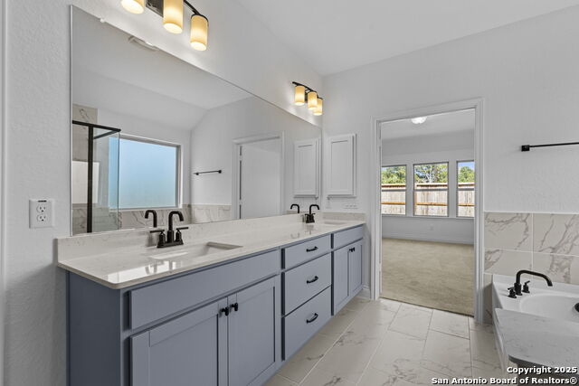 Listing photo id 24 for 11423 Buffalo Bill