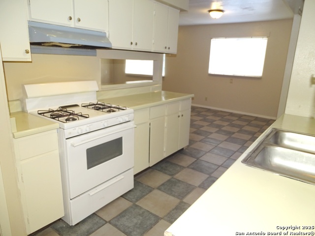 Image 8 of 33 For 7338 Deep Spring