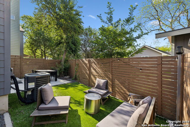 Image 29 of 29 For 330 Clay St 26