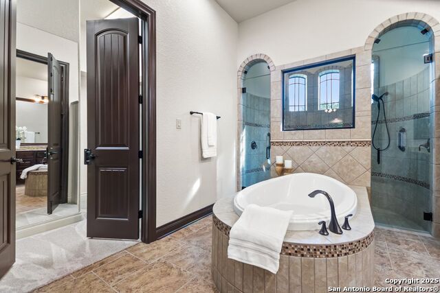 Image 29 of 46 For 27627 Legacy Woods