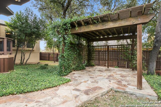 Image 38 of 46 For 27627 Legacy Woods