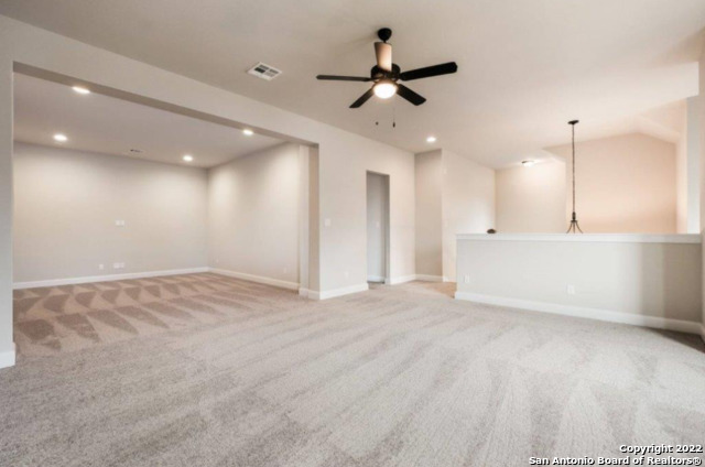 Image 12 of 17 For 11330 Cottage Grv