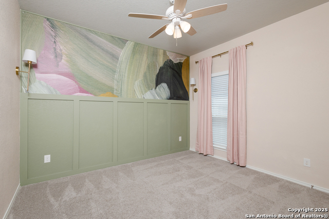 Listing photo id 23 for 14703 Running Wolf