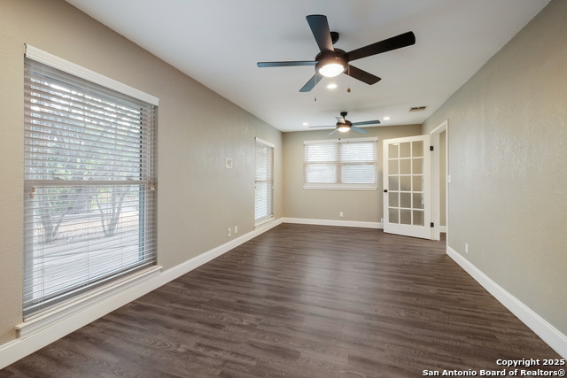 Image 10 of 30 For 8715 Bridington