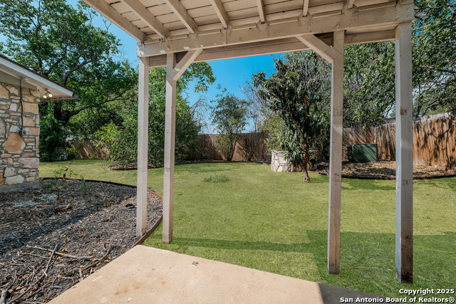 Image 28 of 30 For 8715 Bridington