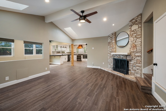 Image 5 of 30 For 8715 Bridington