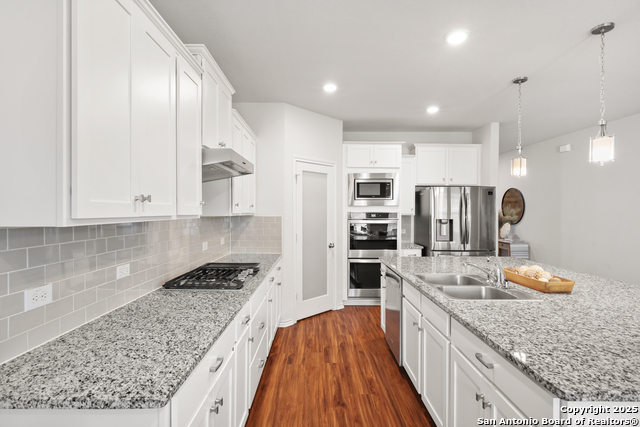 Image 17 of 41 For 6908 Opus Lane