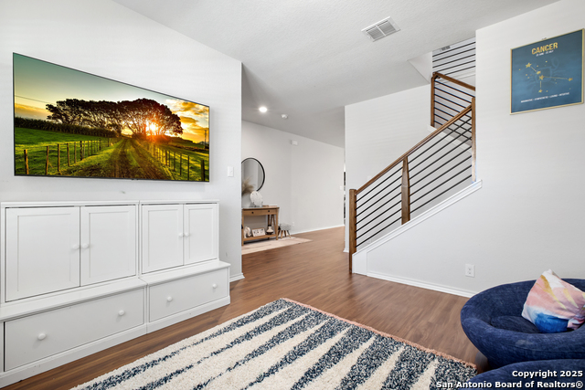 Image 9 of 41 For 6908 Opus Lane