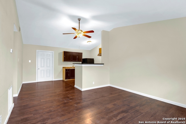 Image 19 of 26 For 5762 Broken Lance