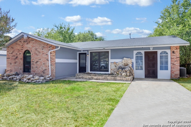 Image 3 of 26 For 5762 Broken Lance