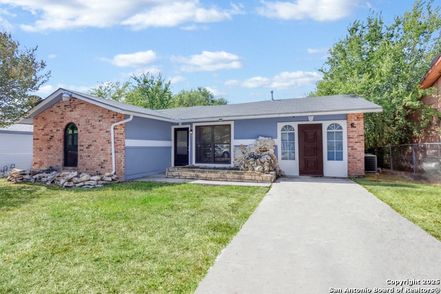 Image 5 of 26 For 5762 Broken Lance