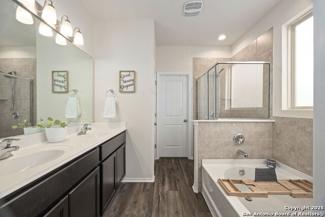 Image 15 of 40 For 7613 Harvest Bay